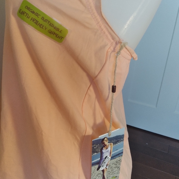 EARTH YOGA TANK TOP CRISS CROSA BACK NWT PRETTY PEACH Eco Sustainable Gym - Picture 4 of 9